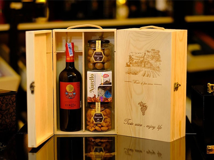 Giải Pháp Vượt Trội: Hộp Gỗ Đựng Rượu Vang Đôi - Nâng Tầm Đẳng Cấp & Bảo Vệ Hoàn Hảo