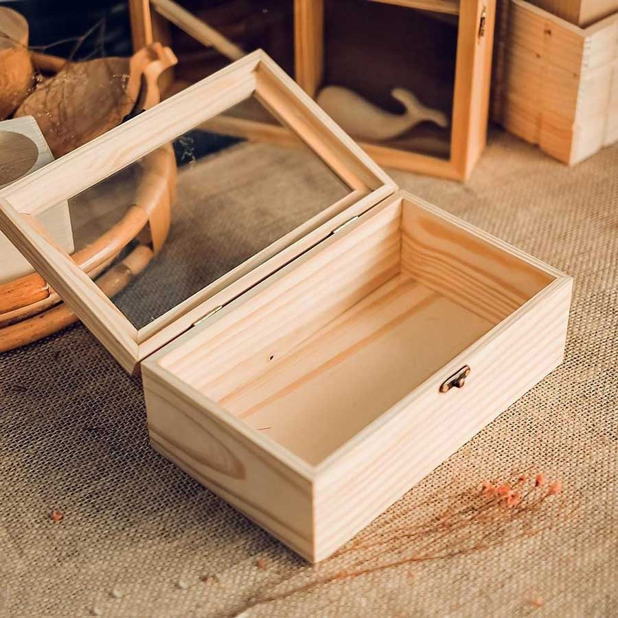 Tại Sao Lại Là Gỗ Thông? (Không Phải Ngẫu Nhiên Mà Nó Được Chọn)