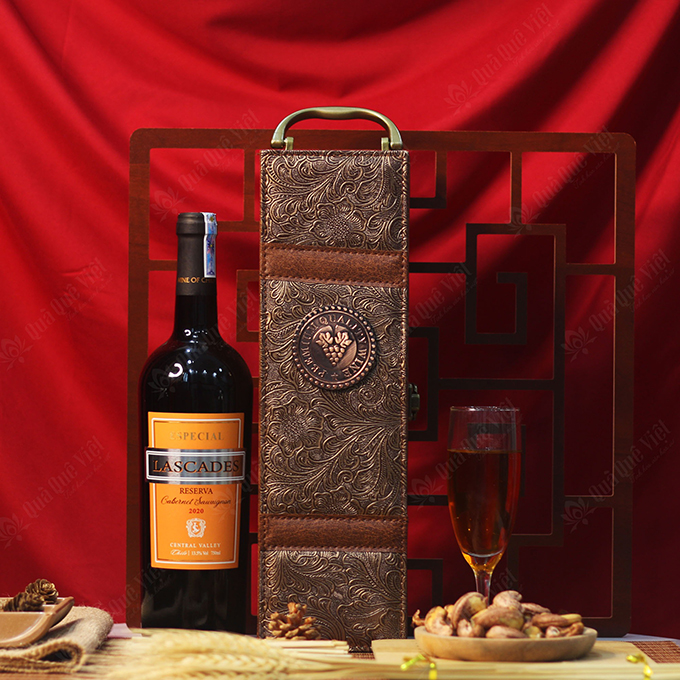 Cách chọn Hộp gỗ đựng rượu biếu Tết "Chuẩn cơm mẹ nấu"