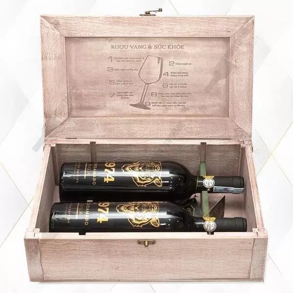 Hộp rượu nắp kéo gỗ: Bí quyết quà tặng sang trọng, tinh tế